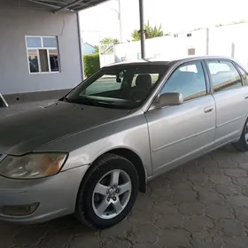 Toyota Avalon 2000