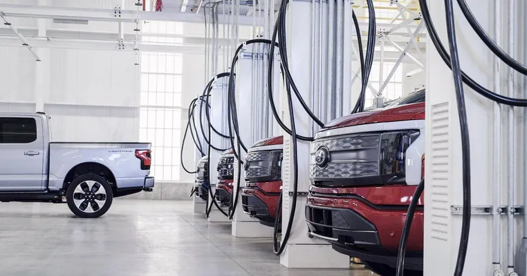 Ford теряет $100 тыс. на каждом электромобиле, несмотря на рост продаж