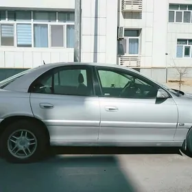 Opel Omega 2002