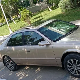 Toyota Camry 1998