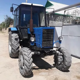 MTZ 82 2000