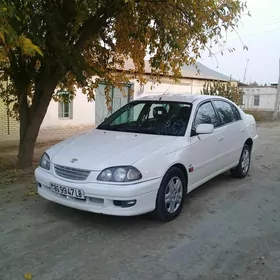 Toyota Avensis 1999