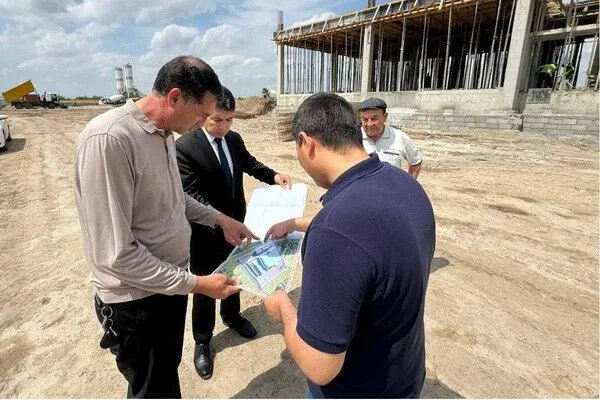 Посол Узбекистана в Туркменистане посетил зону приграничной торговли в Дашогузе