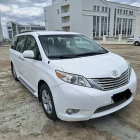 Toyota Sienna 2012