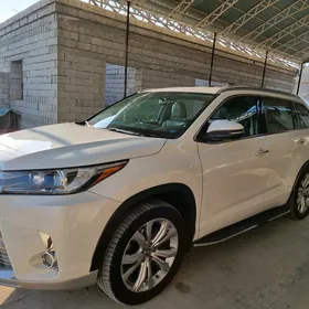 Toyota Highlander 2016