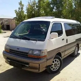 Toyota Hiace 1991