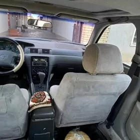 Toyota Camry 2001