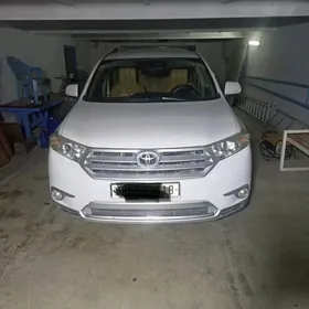 Toyota Highlander 2011