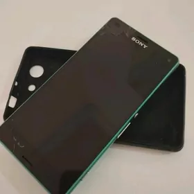 SONY Z1