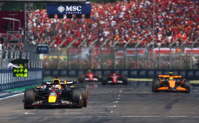 Отрыв в 0,7 секунды позволил Ферстаппену выиграть Гран-при «Формулы-1» в Италии