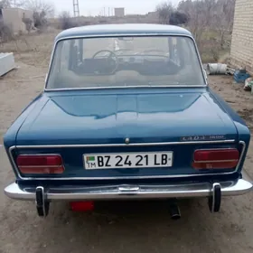 Lada 2103 1980