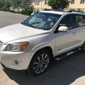 Toyota RAV4 2012