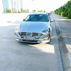 Hyundai Sonata 2021