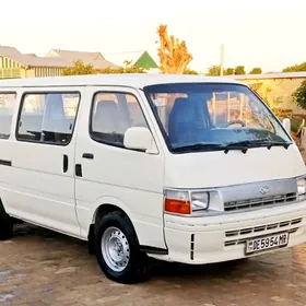 Toyota Hiace 1998