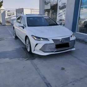 Toyota Avalon 2019