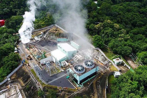 Salwadorda wulkanyň kömegi bilen 31,8 million dollarlyk bitkoin gazanyldy