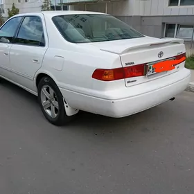 Toyota Camry 1997