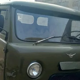 UAZ 452 1984