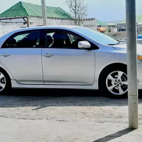 Toyota Corolla 2013