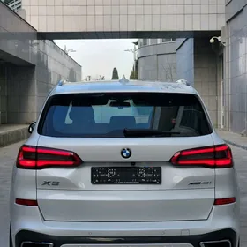 BMW X5 2019