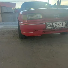 Opel Vectra 1990