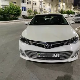 Toyota Avalon 2013