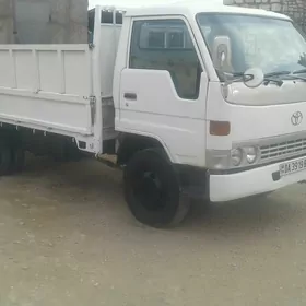 Mitsubishi Canter 2002