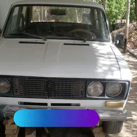 Lada 2107 1983