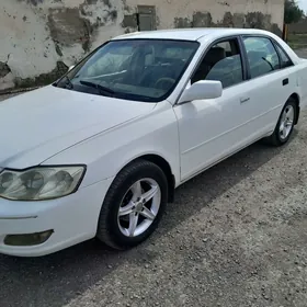 Toyota Avalon 2000