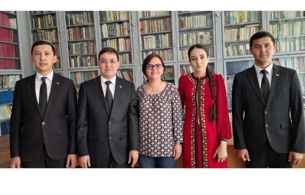 Студент ИТУ им. Огуз хана занял 1 место на олимпиаде по общей физике в Румынии
