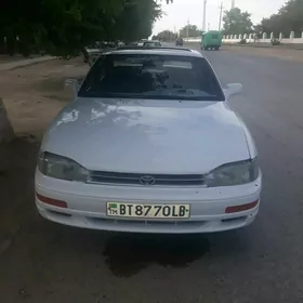 Toyota Camry 1993