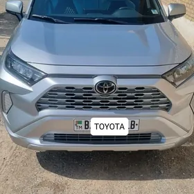 Toyota RAV4 2021