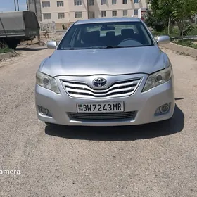 Toyota Camry 2010