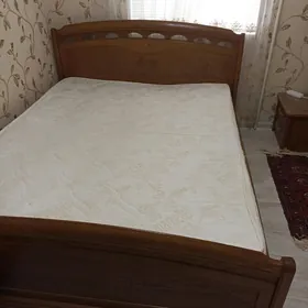 Кровать  1.80 Х 2.00
