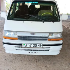 Toyota Hiace 1991