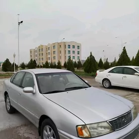 Toyota Avalon 1999