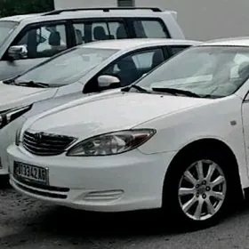 Toyota Camry 2003