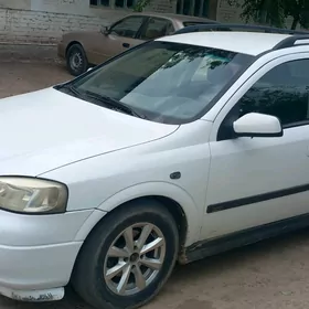 Opel Astra 2001