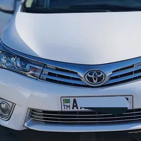 Toyota Corolla 2015