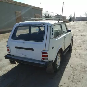 Niva sokulip satylyar 2001 yly