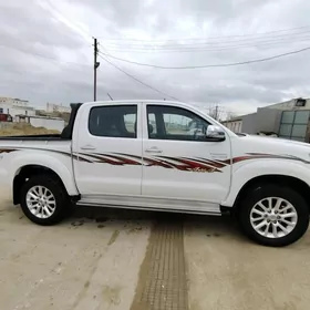 Toyota Hilux 2012