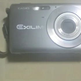 цифровая камера Casio