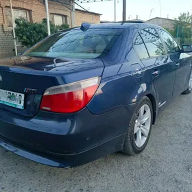 BMW E60 2004