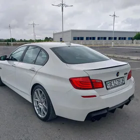 BMW F10 M5 2011