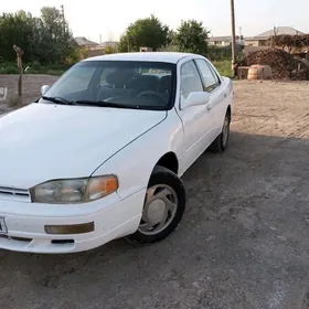 Toyota Camry 1993