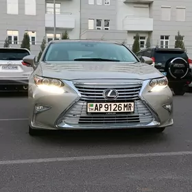 Lexus ES 350 2018