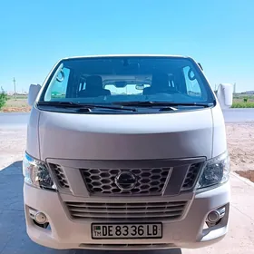 Nissan Urvan 2014