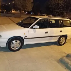 Opel Astra 1995