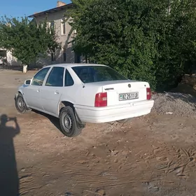 Opel Vectra 1990