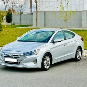 Hyundai Elantra 2019